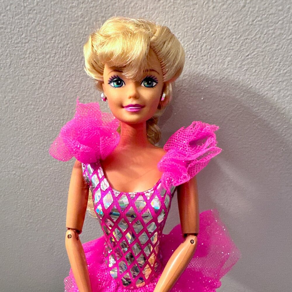 1995 Twirling Ballerina Barbie